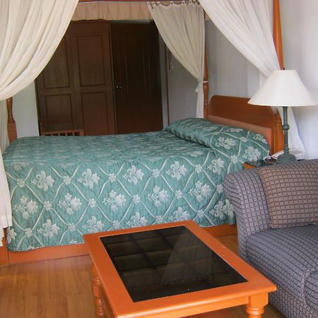 Patong The Orchid Hotel Kalim Bay מראה חיצוני תמונה