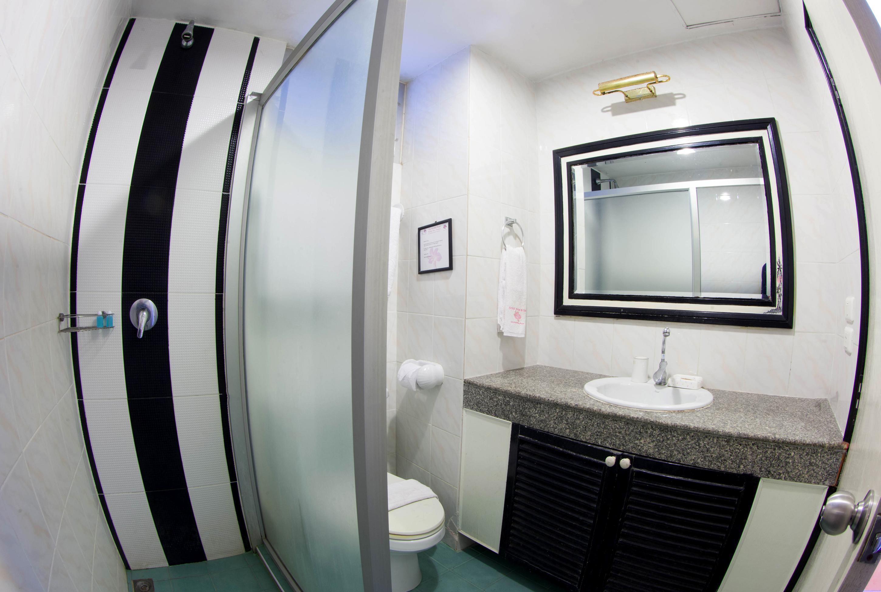 Patong The Orchid Hotel Kalim Bay מראה חיצוני תמונה